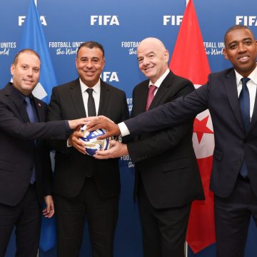 الفيفا: جملة من المشاريع مع تونس في لقاء انفانتينو مع الناصري