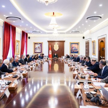 القصبة: مجلس‭ ‬وزاري‭ ‬حول ‬‬ مشروع‭ ‬قانون‭ ‬المالية‭ ‬لسنة 2026‬‬‬ (الأحكام والميزانية)‬‬‬