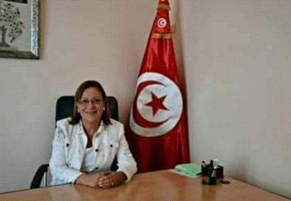 القاضية كلثوم كنو تكتب عن التدخل من عدمه في القضاء