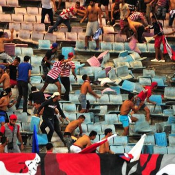 إقرار إجراءات حازمة للحدّ من ظاهرة العنف في الملاعب الرياضية