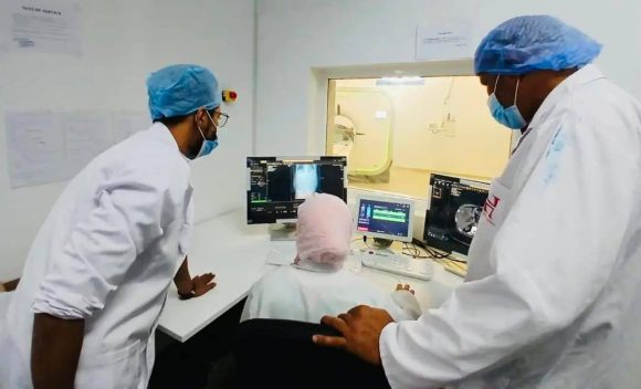 سيدي بوزيد: تمت بنجاح أول عملية للمرارة بتقنية المفراس لمريض عمره 63 عاما