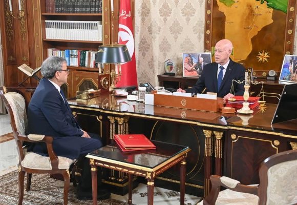 أحد المحاور التي تعرض لها الرئيس في لقائه بالنوري: مقاومة تبييض الأموال و تهريبها