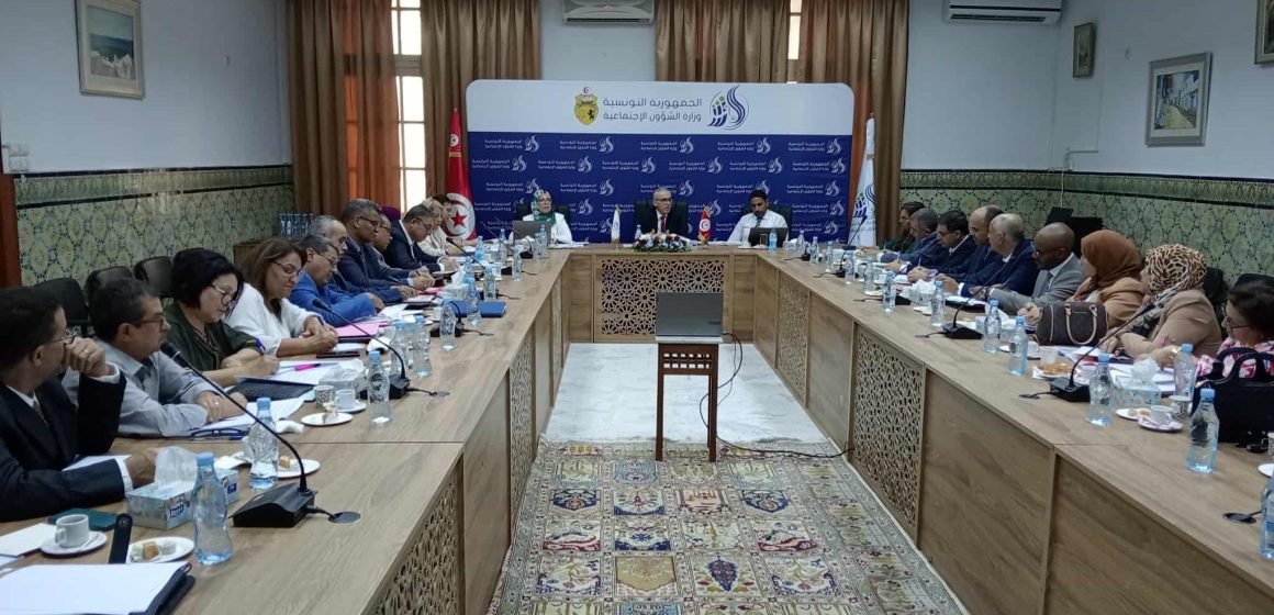 المديرون الجهويون للشؤون الاجتماعية في اجتماع دوري حول اولويات الوزارة