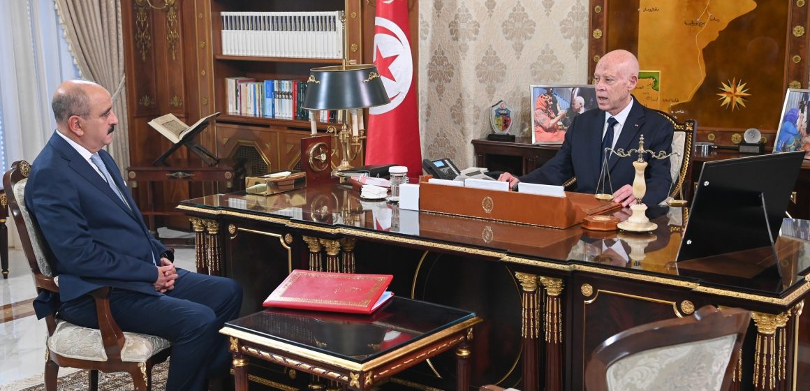 الرئيس يوصي بمضاعفة الجهود لعودة التونسيين المحتجزين من الاحتلال الصهيوني