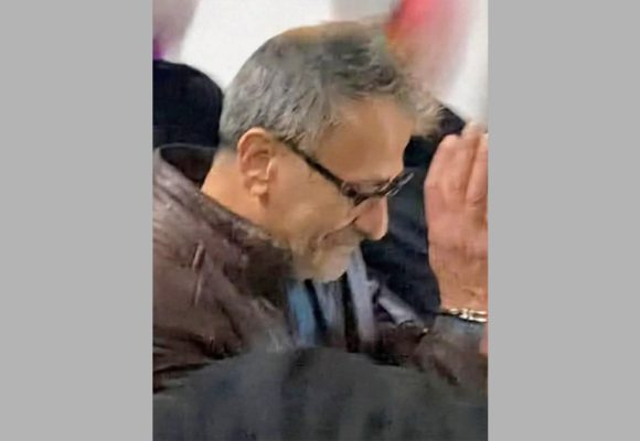 شعر لزهر الضاوي بخصوص محاكمة أحمد صواب: “يابلاد… ضاع صوابها…؟؟؟”