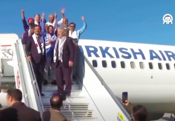 دفعة أولى من نشطاء أسطول الصمود اعتقلهم كيان الاحتلال تصل الى اسطنبول (قائمة ب10 من تونس)