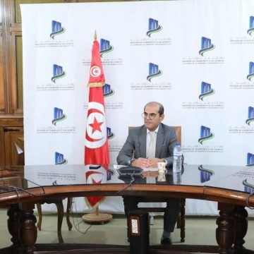 متابعة الدراسات و المخططات لإنجاز مشروع مدينة الأغالبة الطبية بالقيروان