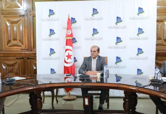 متابعة الدراسات و المخططات لإنجاز مشروع مدينة الأغالبة الطبية بالقيروان