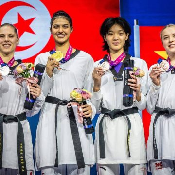 وفاء المسغوني بطولة العالم للتايكوندو: سفارة الصين بتونس تهنىء وفاء المسغوني و تشين شيمين