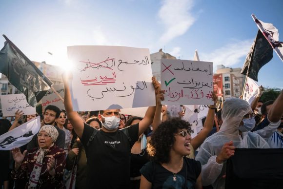 01 تونس العاصمة: مسيرة سلمية تضامنية مع الحراك البيئي بقابس (صور و فيديو)