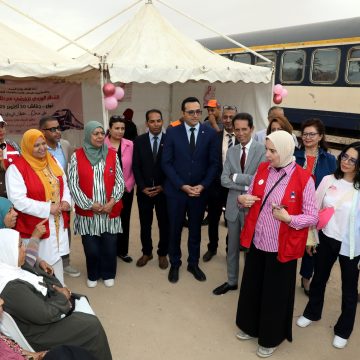 04 توضيح/ تزامنا مع “القطار الوردي”، 3 إصابات في انهيار جزء من مدخل المحطة