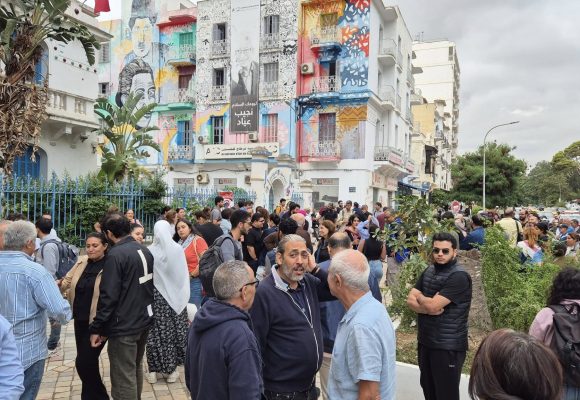 بالصور و الفيديو: ناشطون من حزب العمال في المسيرة المساندة لقابس