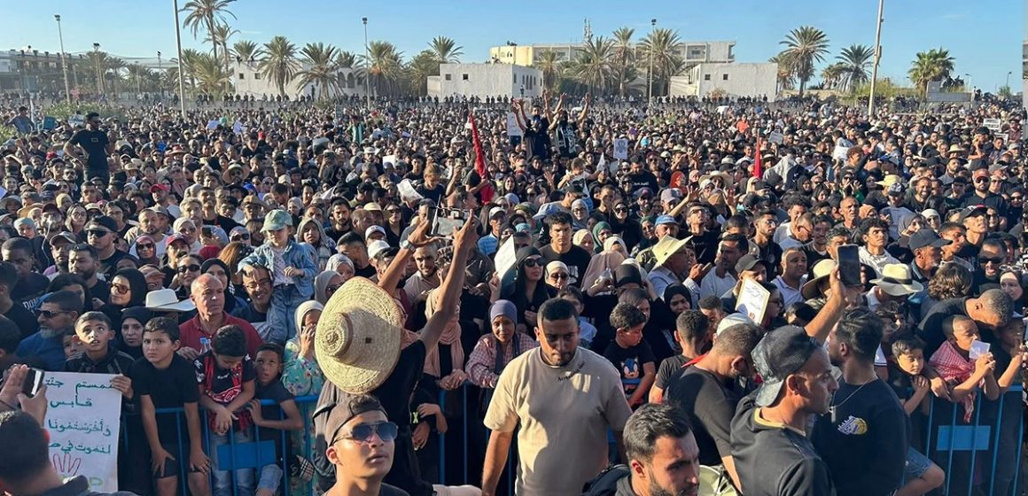 Manif-Gabes-21-octobre-2025 (2) أزمة البيئة في قابس و خصوصية التحركات الاحتجاجية في تونس