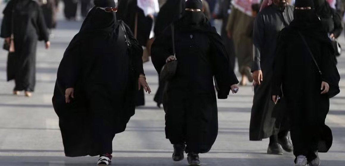 متى تتحرر المرأة العربية فعلا من أغلال الذكورية ؟