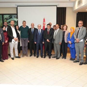 القصرين: وزير السياحة يفتتح مركز الابتكار و التصميم Hub Design (ألبوم صور)