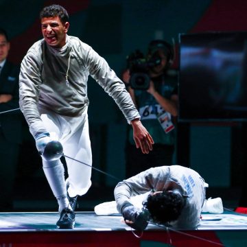 ألعاب التضامن الإسلامي: بعد فوزه على نظيره التركي، فارس الفرجاني يُتوّج بذهبية سلاح السابر ألعاب التضامن الإسلامي: بعد فوزه على نظيره التركي، فارس الفرجاني يُتوّج بذهبية سلاح السابر