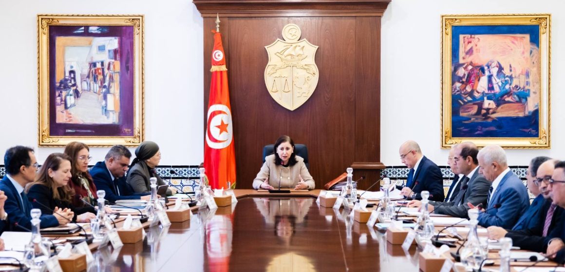 القصبة: مجلس وزاري حول مراجعة منظومة الصفقات العمومية