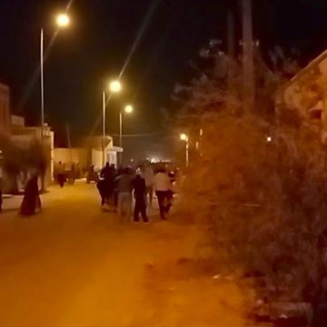 وضعية البيئة في قابس، احتجاجات ليلية و تعزيزات أمنية… (فيديو)