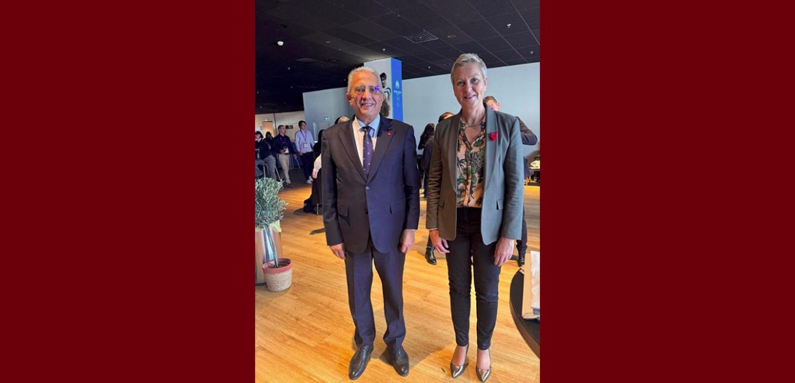 00 وزير الصحّة يلتقي وزيرة الذكاء الاصطناعي والرقمنة بفرنسا