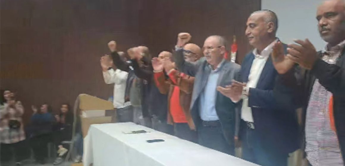 عمال مونوبري متمسكون باتحاد الشغل و بمطالبهم (فيديو)