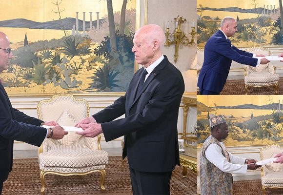 الرئيس يتسلم أوراق اعتماد 3 سفراء أجانب جدد بتونس من بينهم سفير الولايات المتحدة الأمريكية (فيديو)