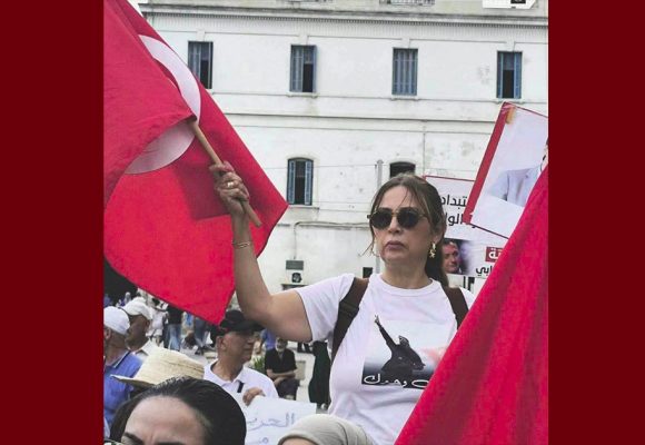 الأستاذة مصدق أمام القضاء على معنى المرسوم 54، دعوة إلى وقفة تضامنية