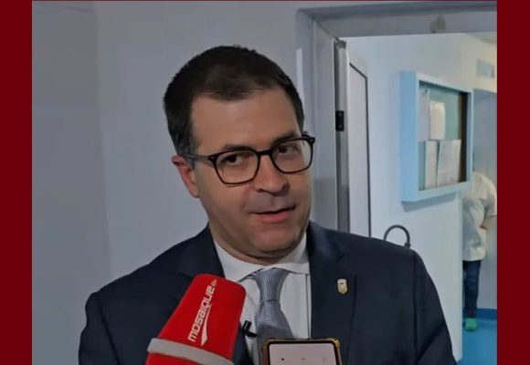 انهاء تكليف الد. عبد الرزاق بوزويتة بمهام مدير عام للصحة و الد. وليد نعيجة خلفا له…