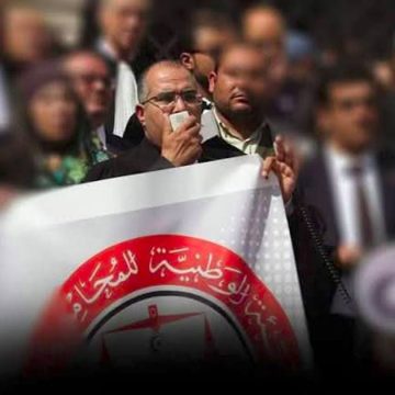 العميد بالثابت يتضامن مع الأستاذ صواب: “معركة الدفاع ستتواصل..”