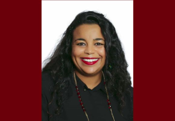 مهرجان شرم الشيخ للمسرح الشبابي: الفنانة كافية الراجحي تفوز بالجائزة الأولى