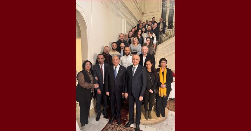 00 على هامش منتدى مرسيليا، الفرجاني يناقش مع الكفاءات الطبية التونسية جملة من المقترحات