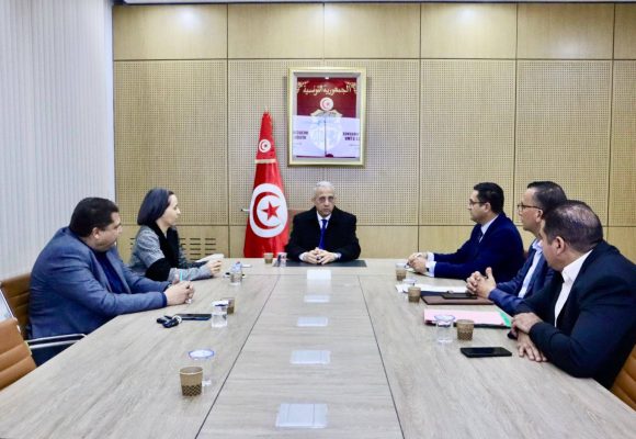 وزير الصحة حول تطوير منظومة الطب الاستعجالي وتسريع التكفل بالحالات الحرجة