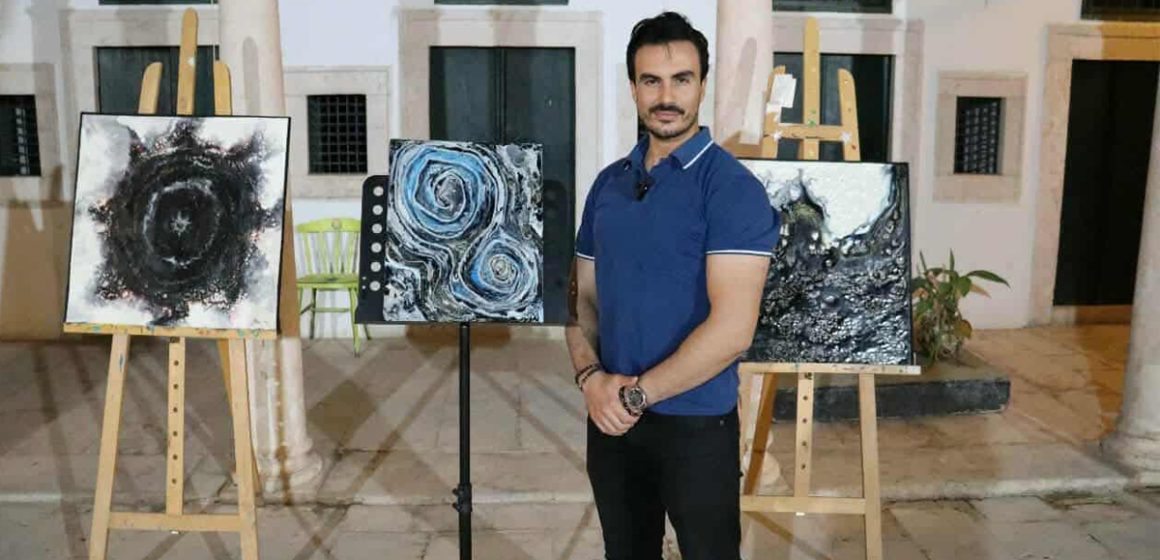 Mohamed Ghariani بالسليمانية : معرض “صراع المادة والروح” للفنان محمد الغرياني