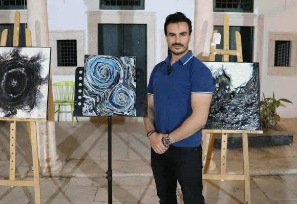 بالسليمانية : معرض “صراع المادة والروح” للفنان محمد الغرياني