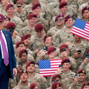 هل ينجح منطق القُوّة في إرساء السّلام كما يزعم ترامب؟