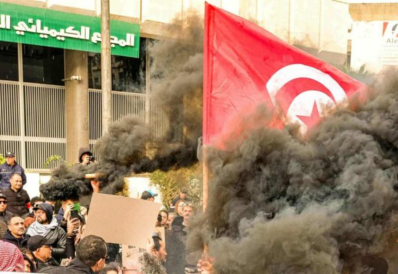 التلوث البيئي في قابس : دعوة لعدم تسييس تحركات الأهالي