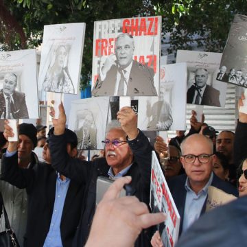 لماذا يخجل الوزير السابق فوزي بن عبد الرحمان من نفسه ؟