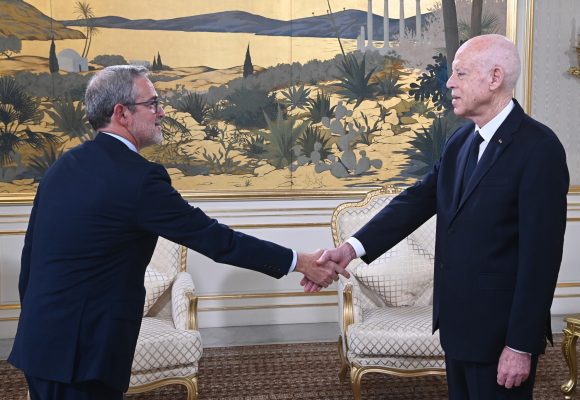 قرطاج: قبل مغادرته بلادنا على اثر انهاء مهامه، الرئيس يستقبل سفير اسبانيا بتونس