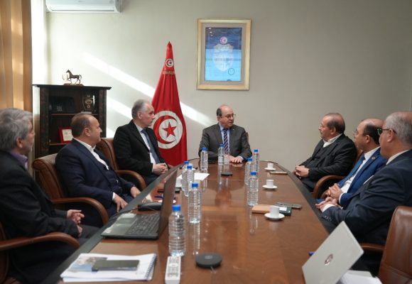 طبرقة: وزير السياحة يتابع تقدم انجاز مشروع كوستا كوراليس