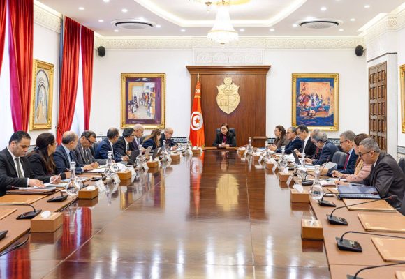 القصبة: اجتماع اللجنة العليا للإنتاج الخاص للكهرباء