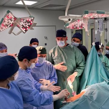 عمليات جراحة الكُلى والبروستاتا بالروبوت الأولى من نوعها في تونس