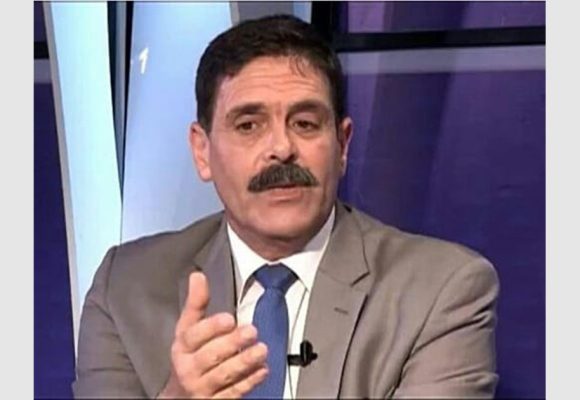 الأستاذ عياشي الهمامي يعلن عن دخوله في اضراب جوع منذ لحظة اعتقاله