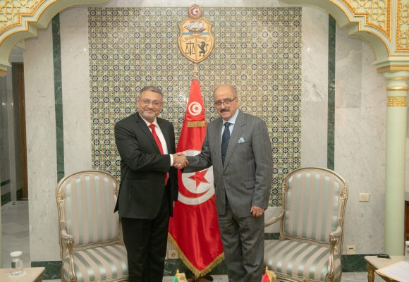 في لقائه بسفير بنغلاديش بمناسبة انتهاء مهامه، النفطي يؤكد على تعزيز الشراكة بين البلدين