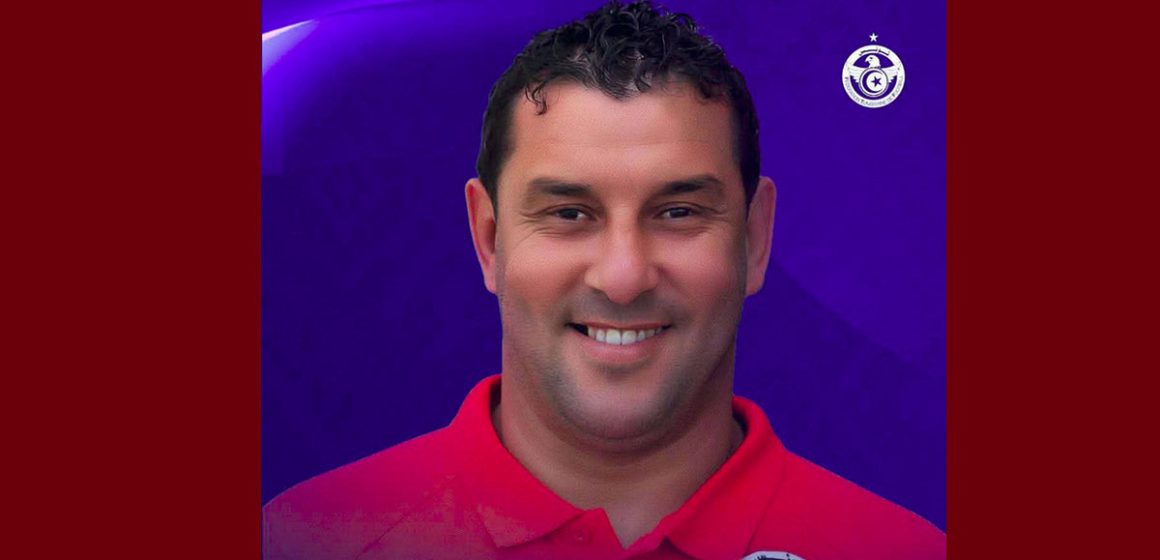 أنيس بوجلبان أنيس بوجلبان مدربا للمنتخب الوطني لكرة القدم