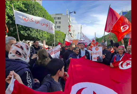 الأستاذ كريم مرزوقي: “مسيرة ثورة 17 تحولت الى احتفاء بالسلطة ببهرج نوفمبري”