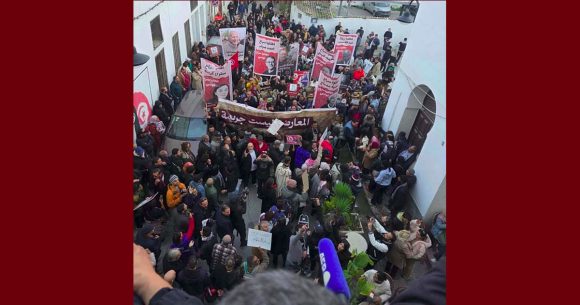 ارتبط اسمه بالنضال الديمقراطي طيلة نصف قرن، تكوين لجنة مساندة للأستاذ نجيب الشابي