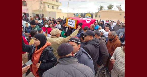 الرديف: الأهالي ينظمون مسيرة سلمية من أجل “حق الممرضة الفقيدة أزهار”