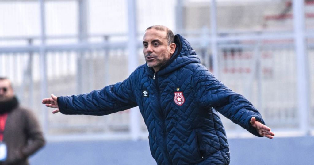 محمد المكشر تعاقد معه إلى موفى جوان 2027، النجم يقدم المدرب محمد المكشر