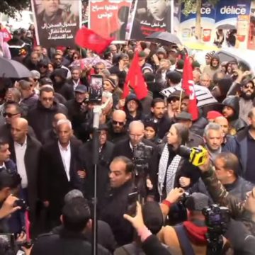 فاطمة المسدي و الإضراب العام: “تحرّك غير مبرّر…”