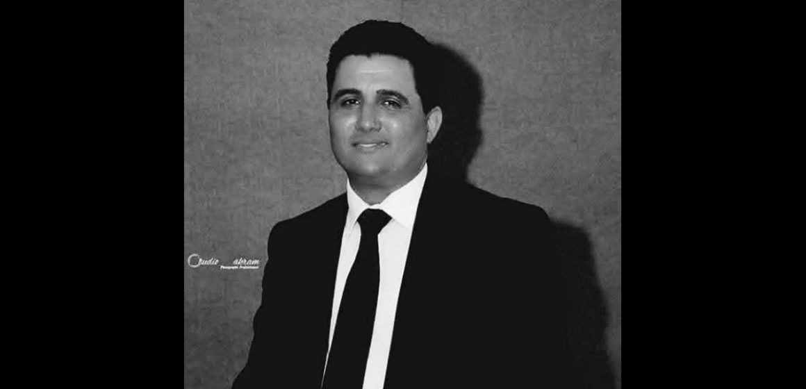 أسرة كلية الحقوق بصفاقس تنعى الأستاذ نزار شيخ روحو