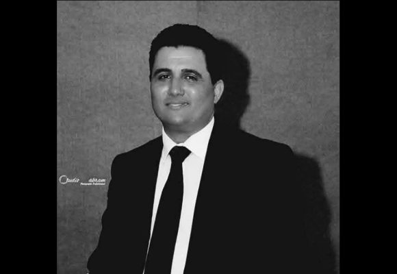 أسرة كلية الحقوق بصفاقس تنعى الأستاذ نزار شيخ روحو